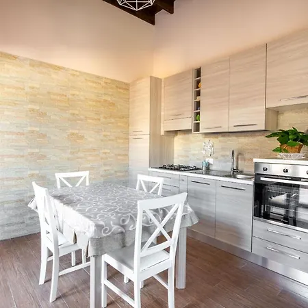 Kalsa With Terrace By Wonderful Italy *
