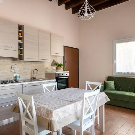 Kalsa With Terrace By Wonderful Italy *